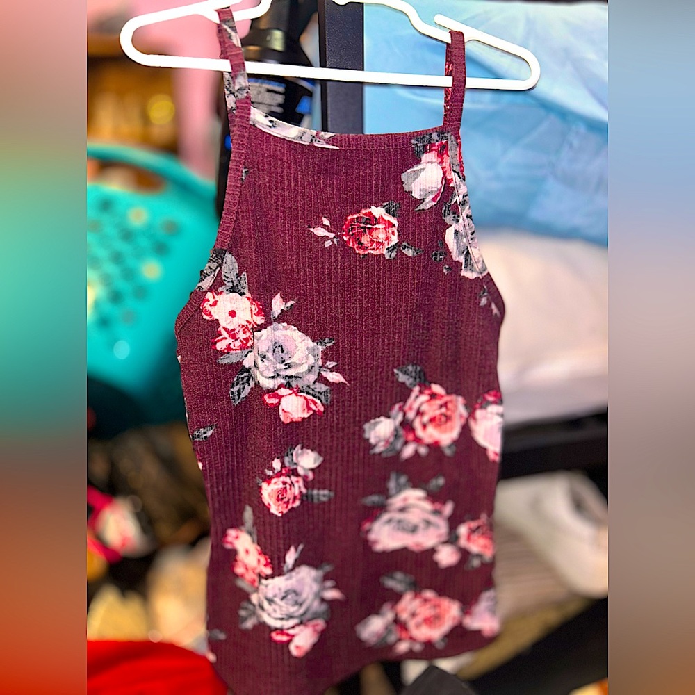 Women’s Holter Tank Top